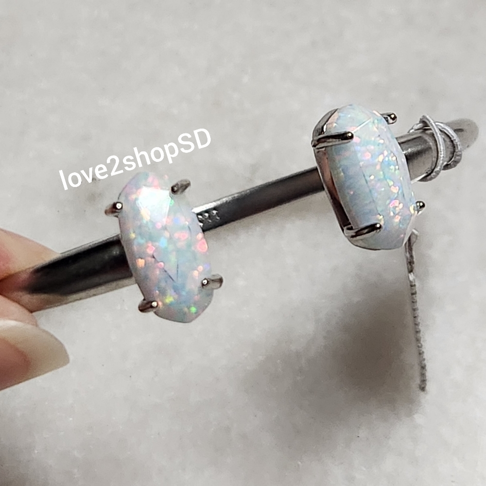 Kendra Scott Edie Silver Bracelet in White Kyocera Opal NWT